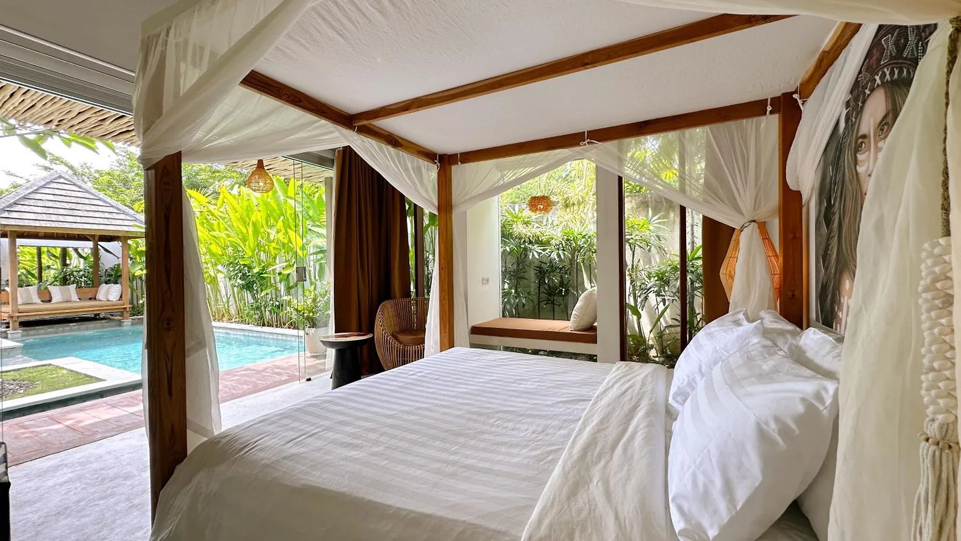 Villa Pacha Seminyak Indonesia